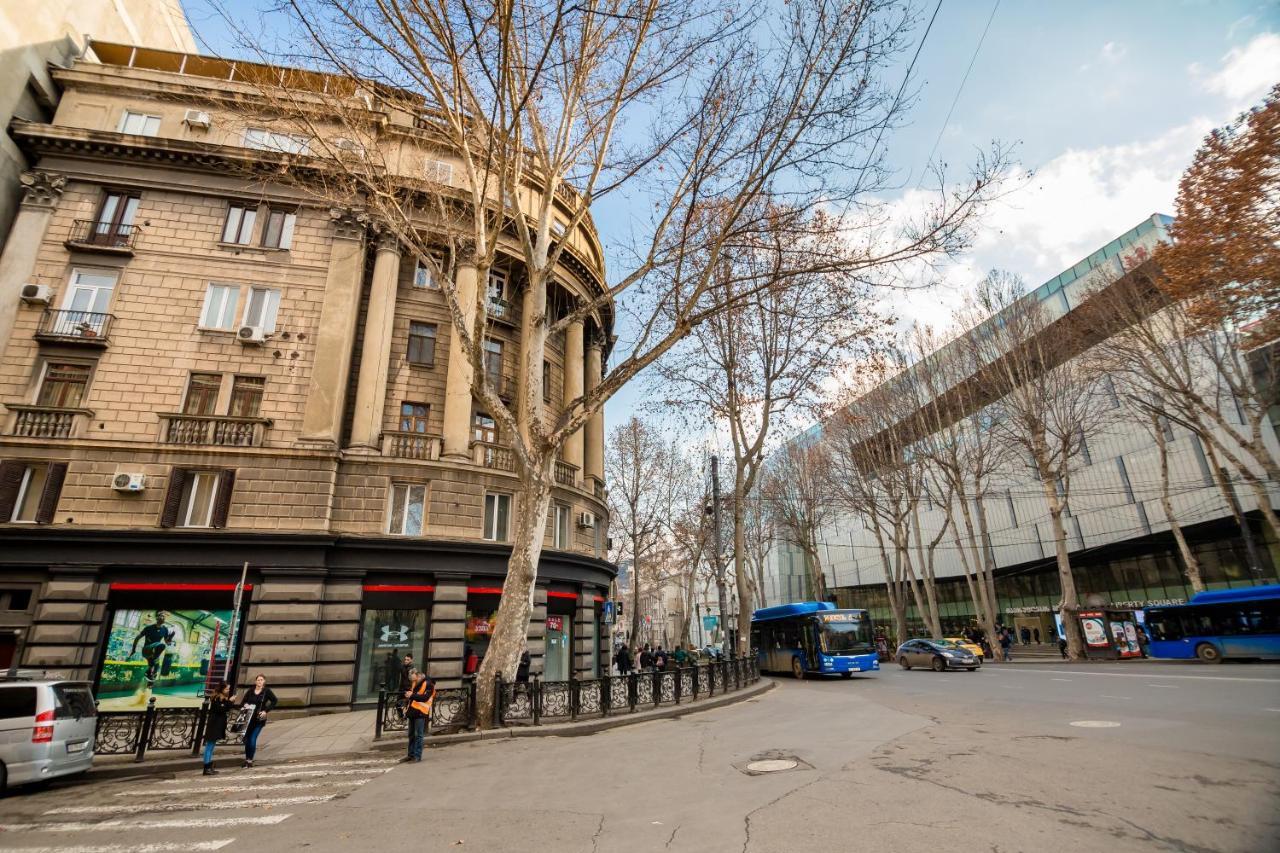 تبليسي Apartment Gallery Rustaveli 1 المظهر الخارجي الصورة