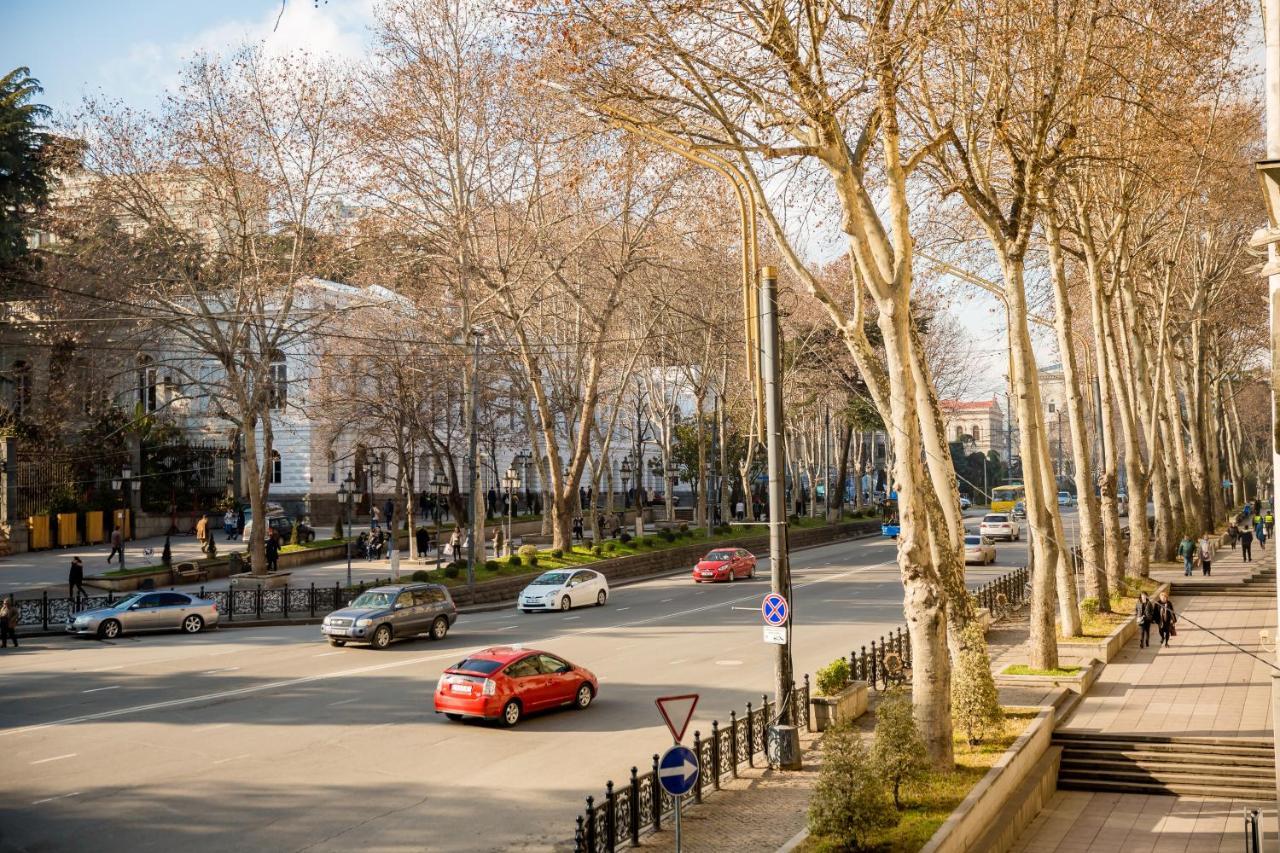 تبليسي Apartment Gallery Rustaveli 1 المظهر الخارجي الصورة