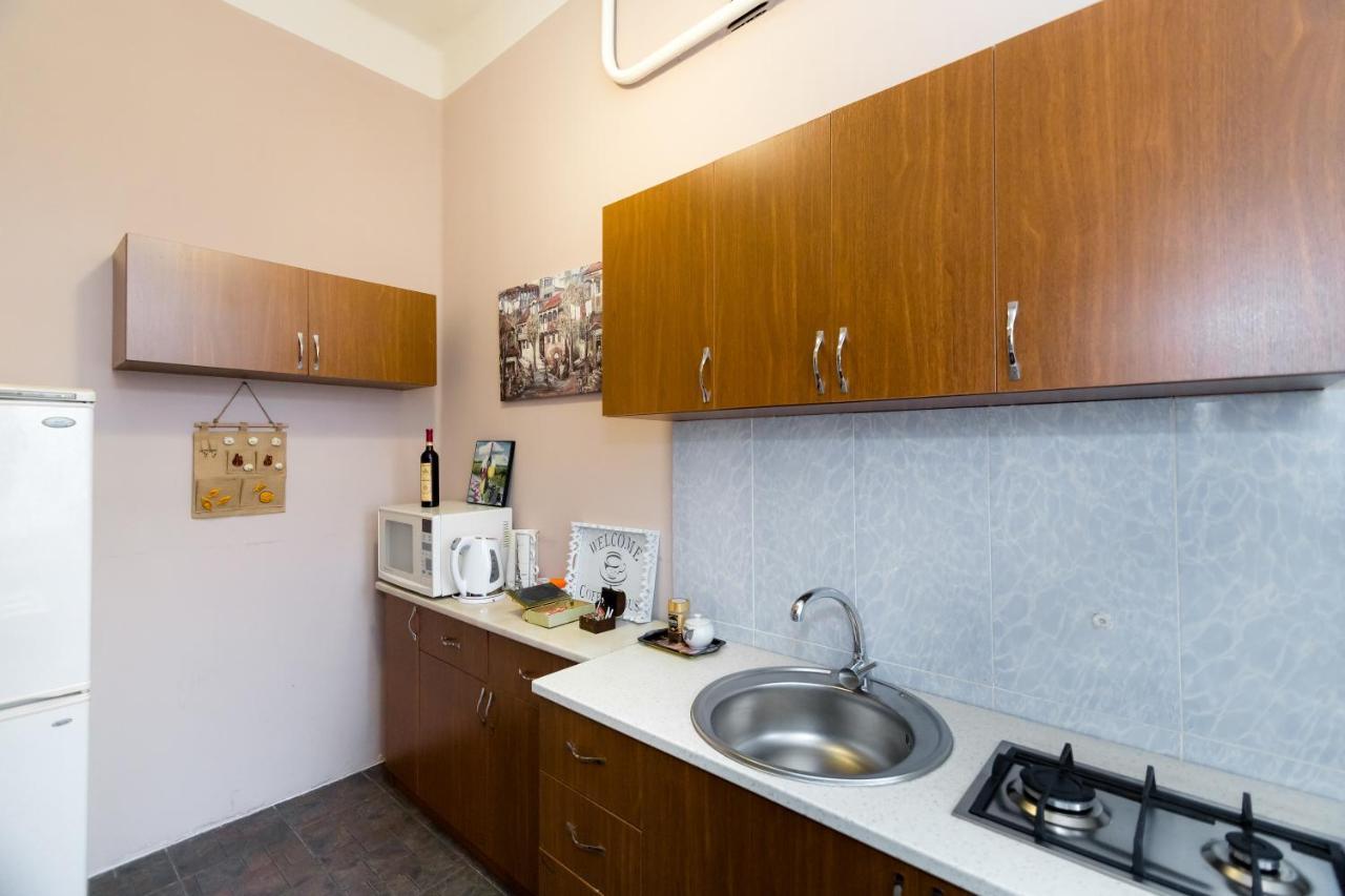 تبليسي Apartment Gallery Rustaveli 1 المظهر الخارجي الصورة